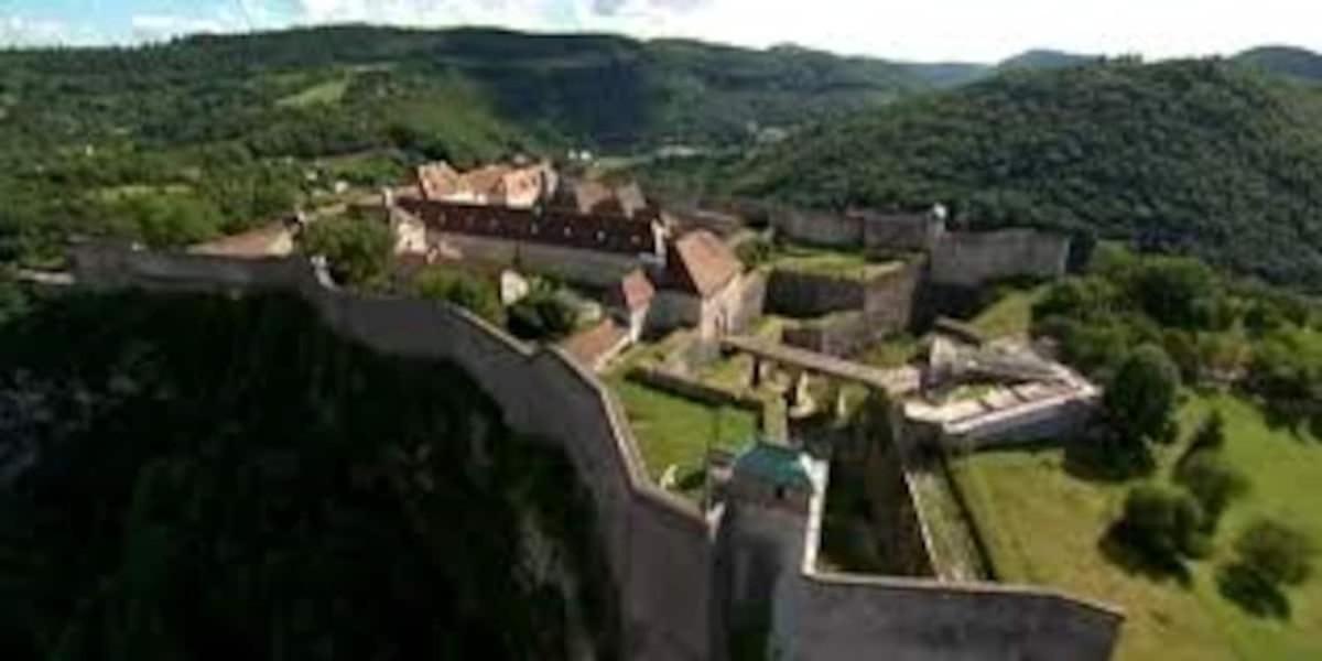 Gite 3 Etoiles "Entre Sources Et Riviere" Besancon Vaire-le-Grand Buitenkant foto