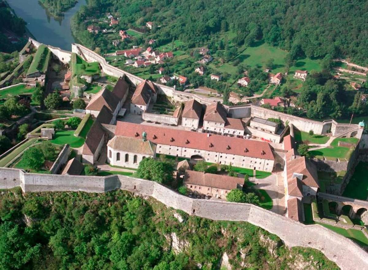 Gite 3 Etoiles "Entre Sources Et Riviere" Besancon Vaire-le-Grand Buitenkant foto